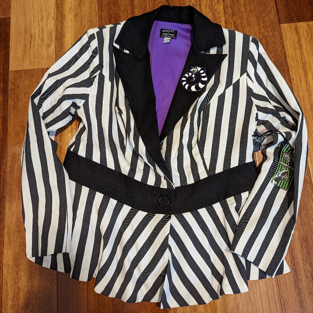 Unique Vintage x Beetlejuice striped blazer